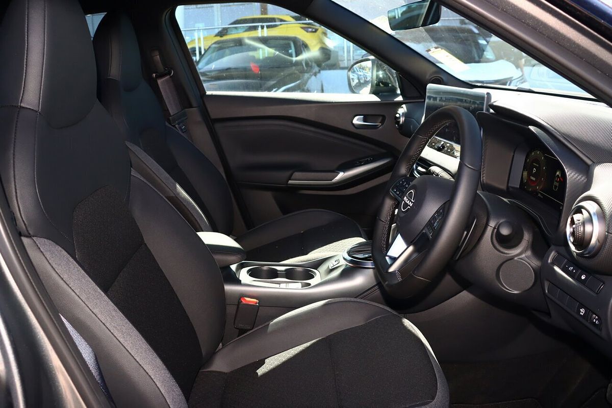 2024 Nissan JUKE ST-L F16