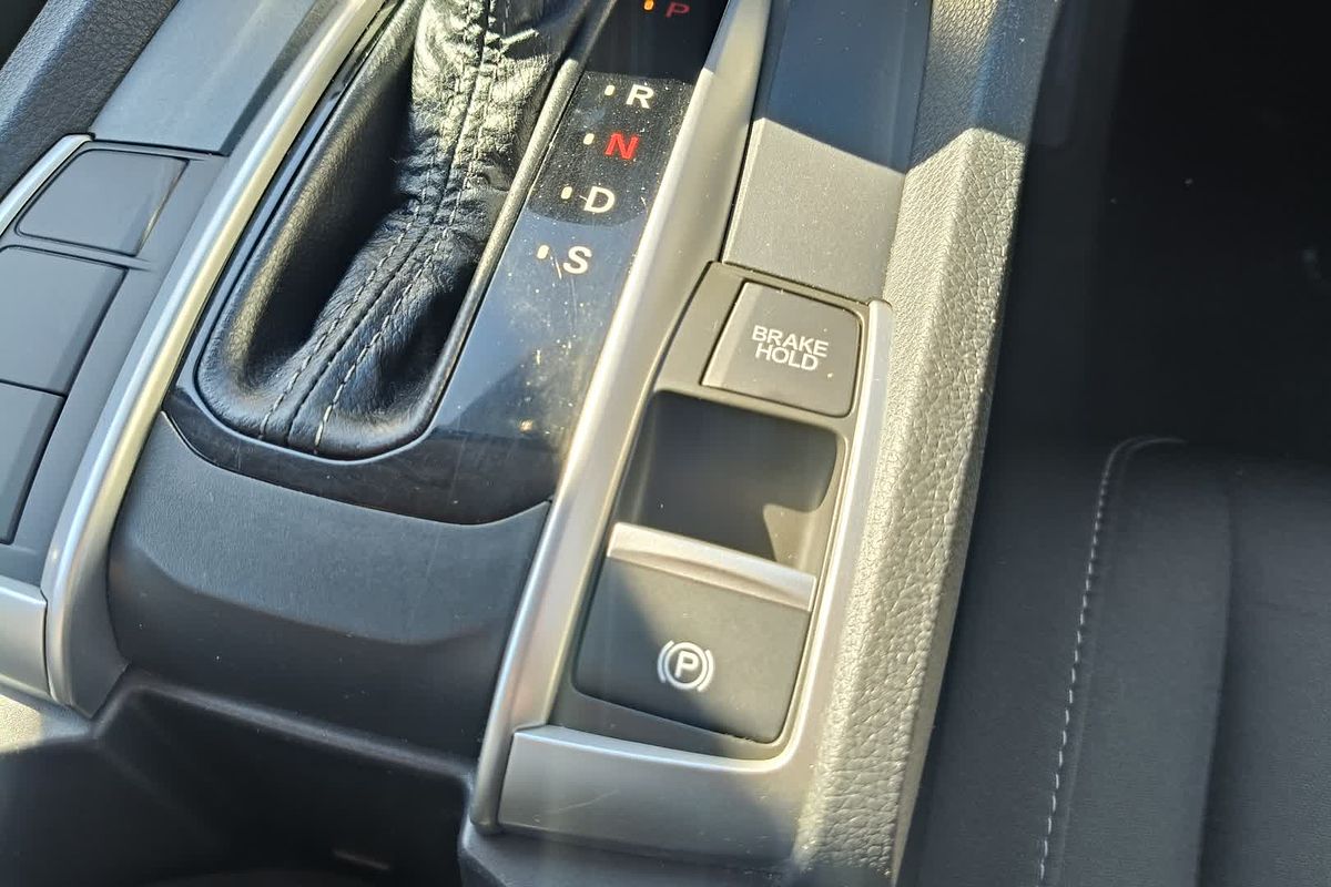 2018 Honda Civic VTi-L 10th Gen