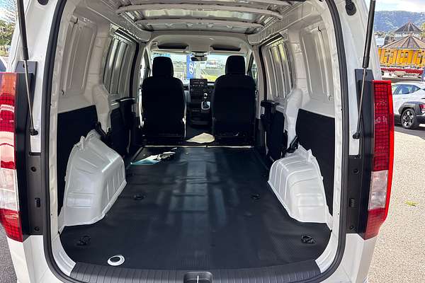2025 Hyundai STARIA LOAD US4.V3