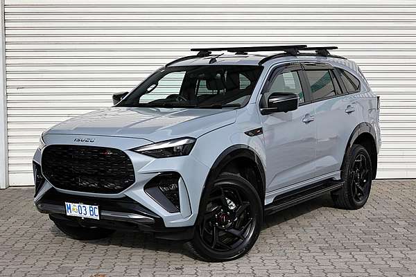 2025 Isuzu MU-X X-TERRAIN