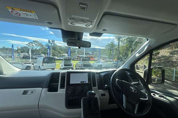 2023 Toyota Hiace GDH300R LWB
