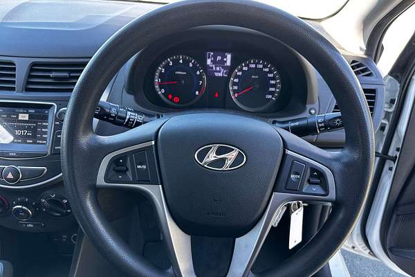 2016 Hyundai Accent Active RB3