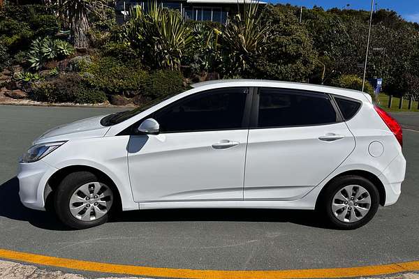 2016 Hyundai Accent Active RB3