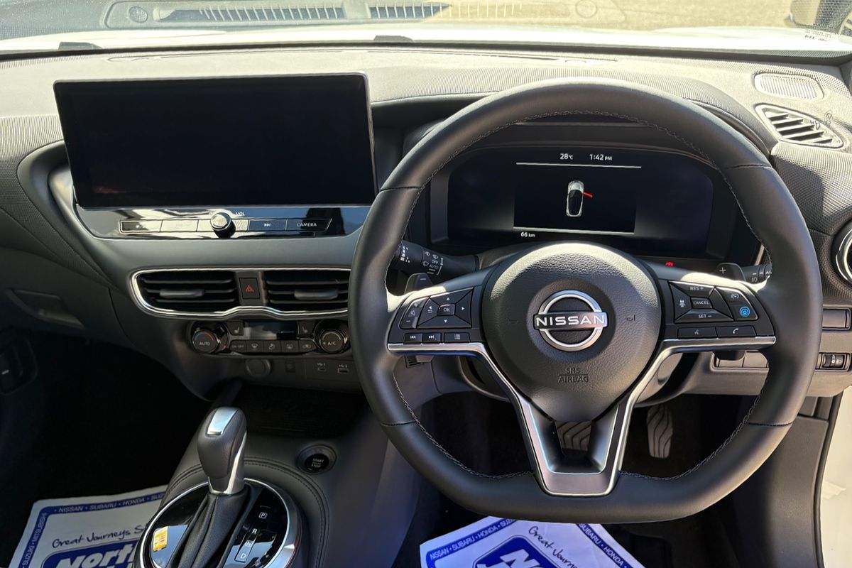 2025 Nissan JUKE ST-L F16