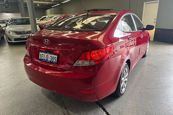 2014 Hyundai Accent Active RB2