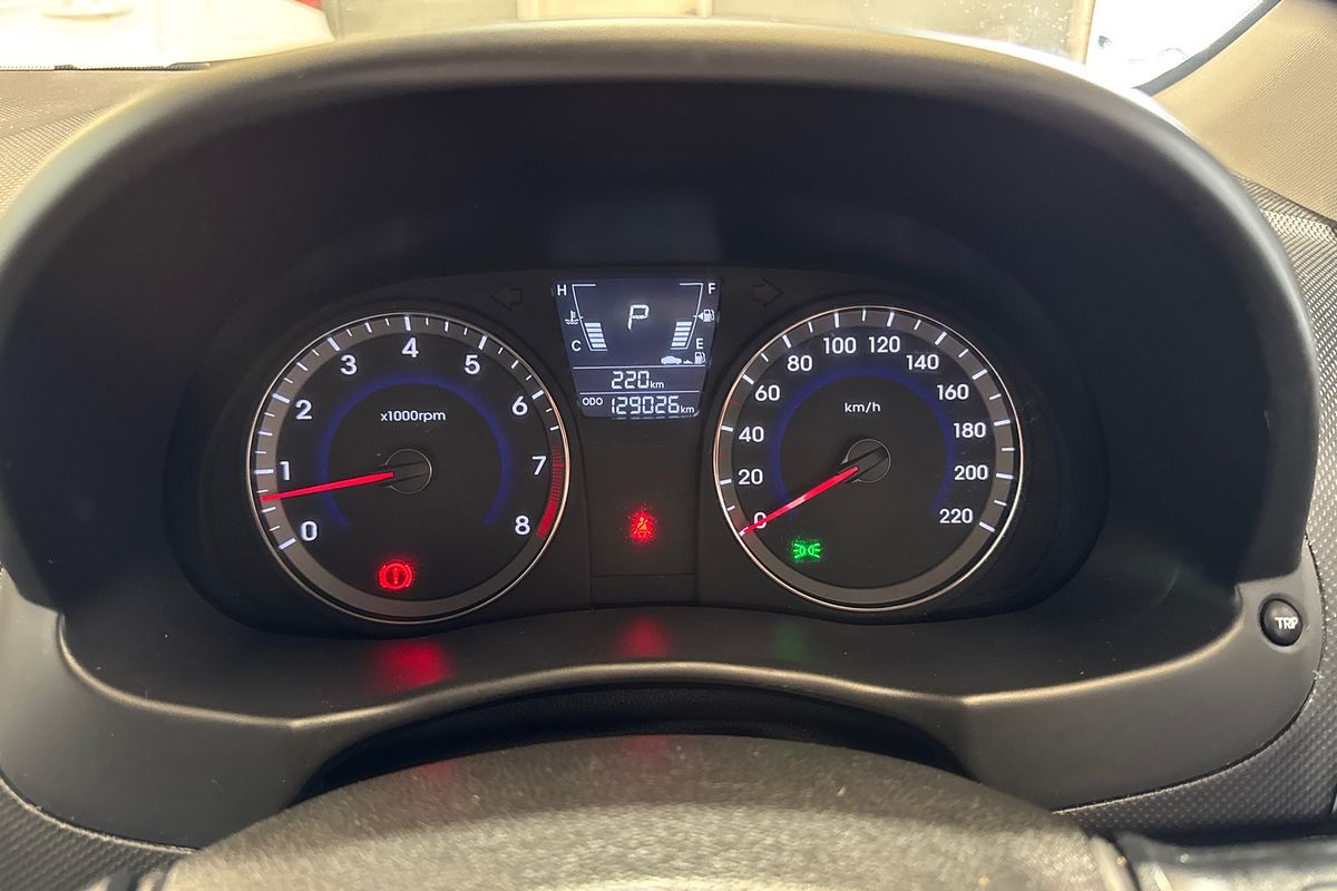 2014 Hyundai Accent Active RB2