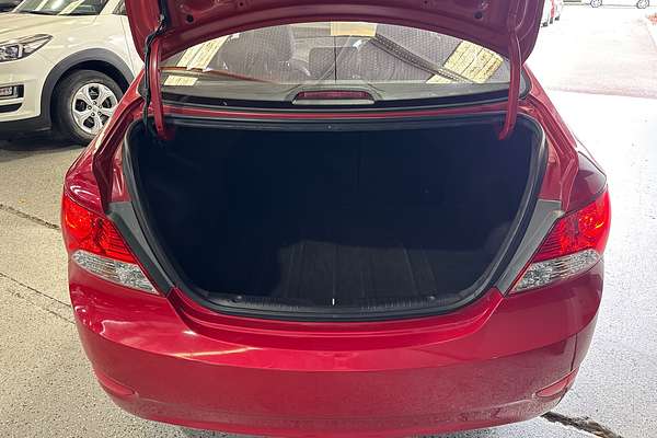 2014 Hyundai Accent Active RB2
