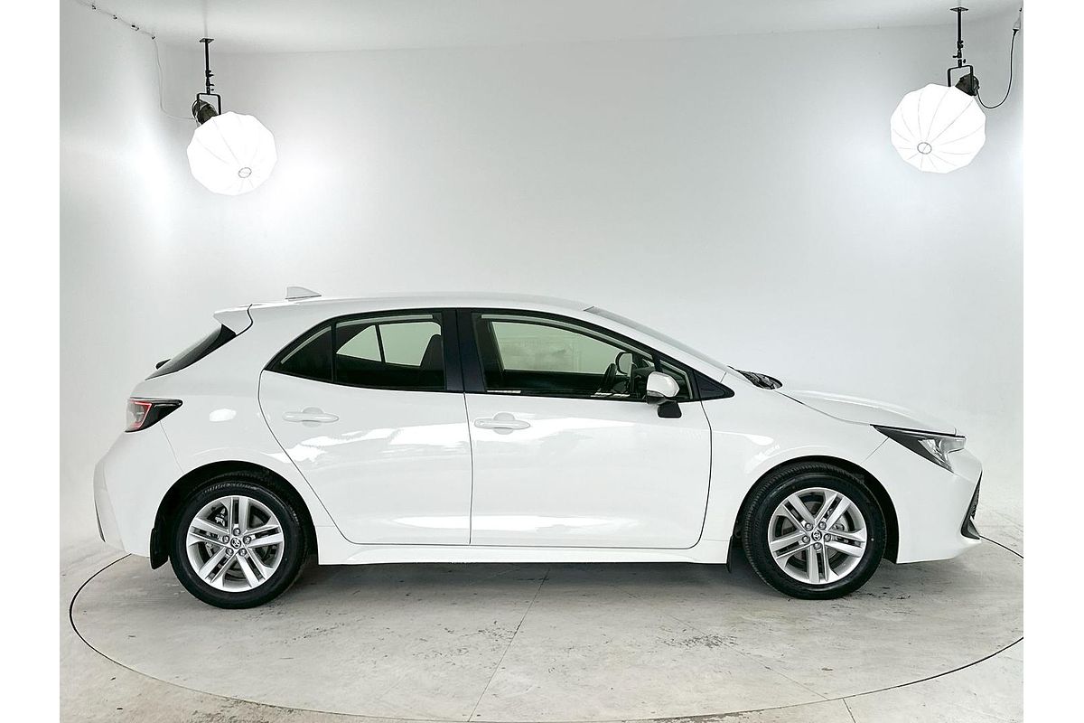 2022 Toyota Corolla Ascent Sport MZEA12R