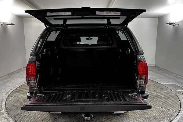 2016 Toyota Hilux SR5 GUN126R 4X4