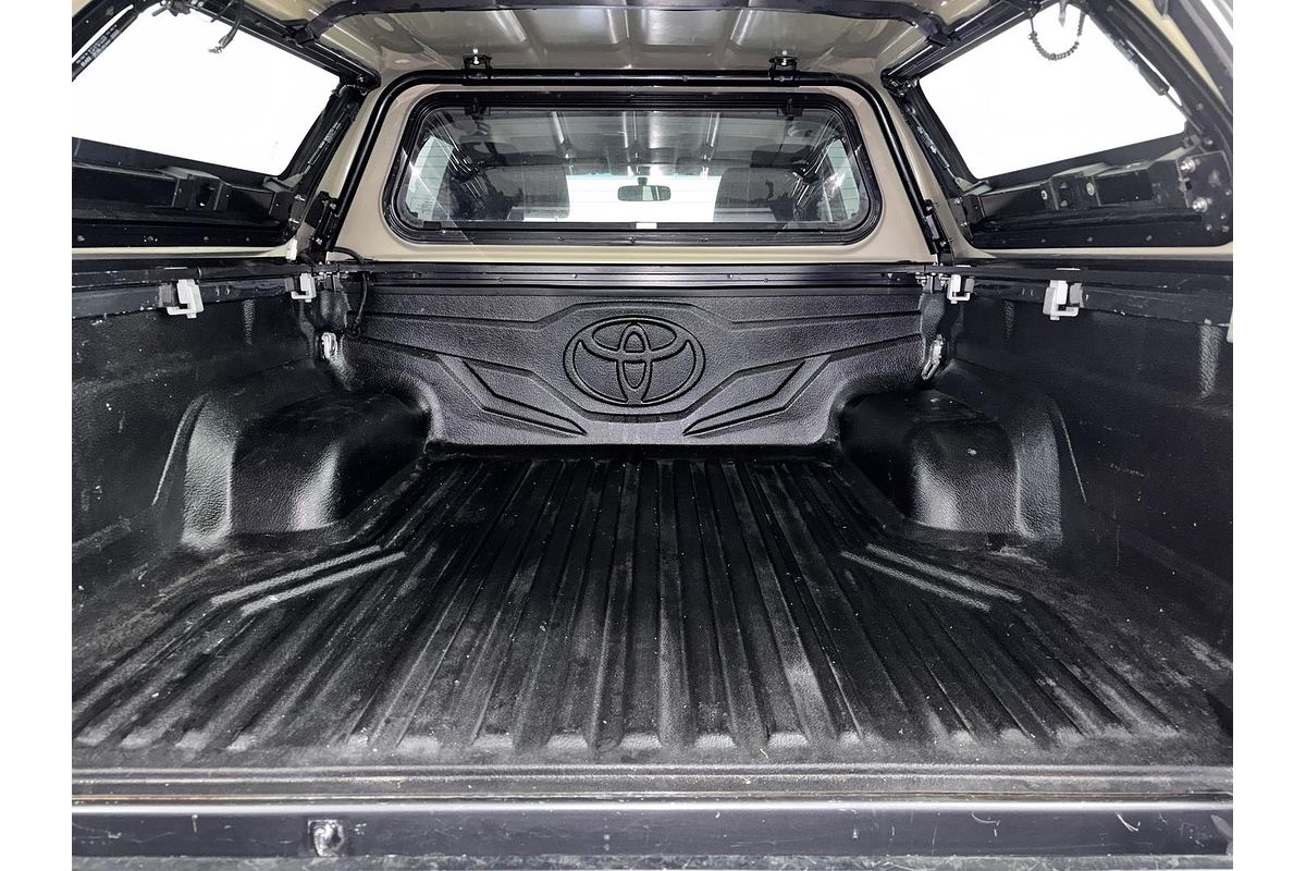 2016 Toyota Hilux SR5 GUN126R 4X4