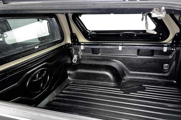 2016 Toyota Hilux SR5 GUN126R 4X4