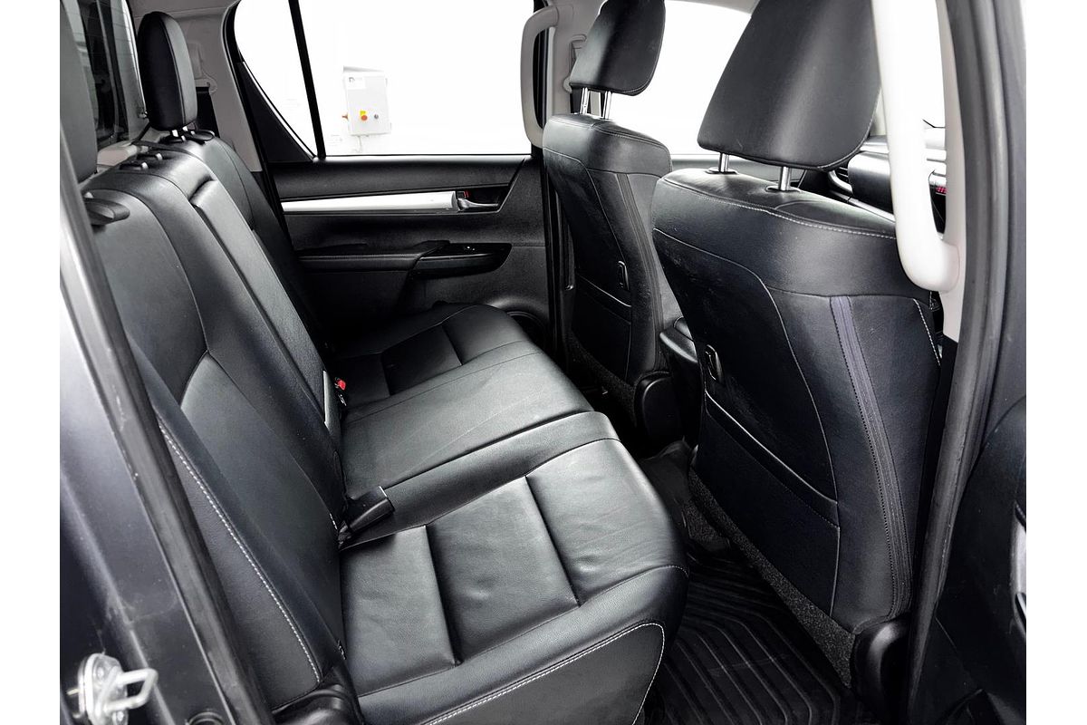 2016 Toyota Hilux SR5 GUN126R 4X4