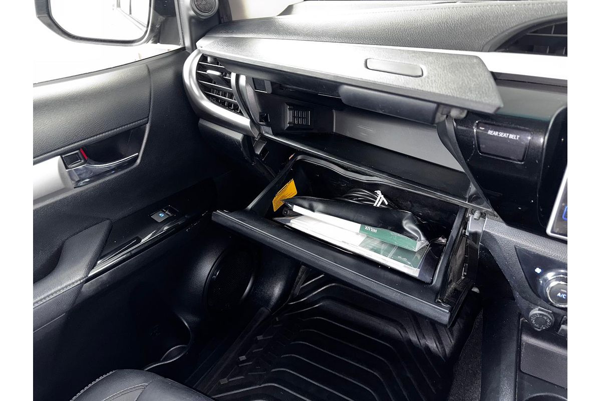 2016 Toyota Hilux SR5 GUN126R 4X4