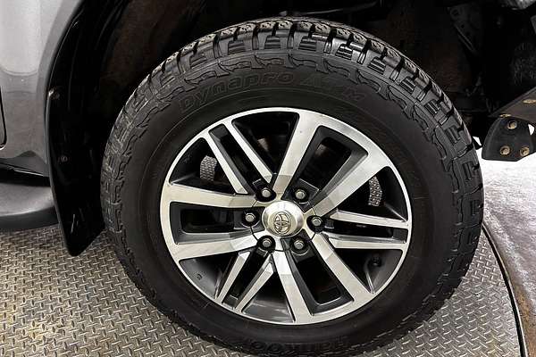 2016 Toyota Hilux SR5 GUN126R 4X4