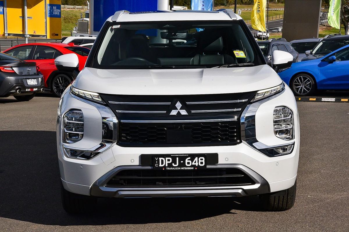 2025 Mitsubishi Outlander Exceed ZM