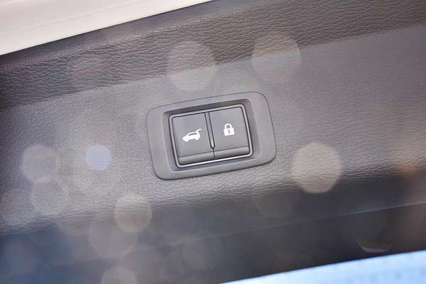 2025 Mitsubishi Outlander Exceed ZM