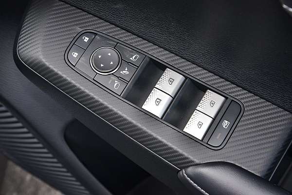2025 Mitsubishi Outlander Exceed ZM
