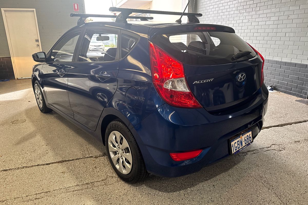 2016 Hyundai Accent Active RB4
