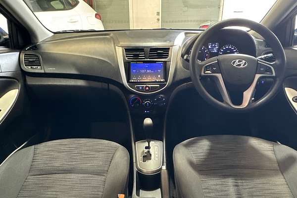 2016 Hyundai Accent Active RB4