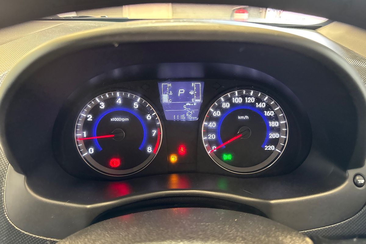 2016 Hyundai Accent Active RB4