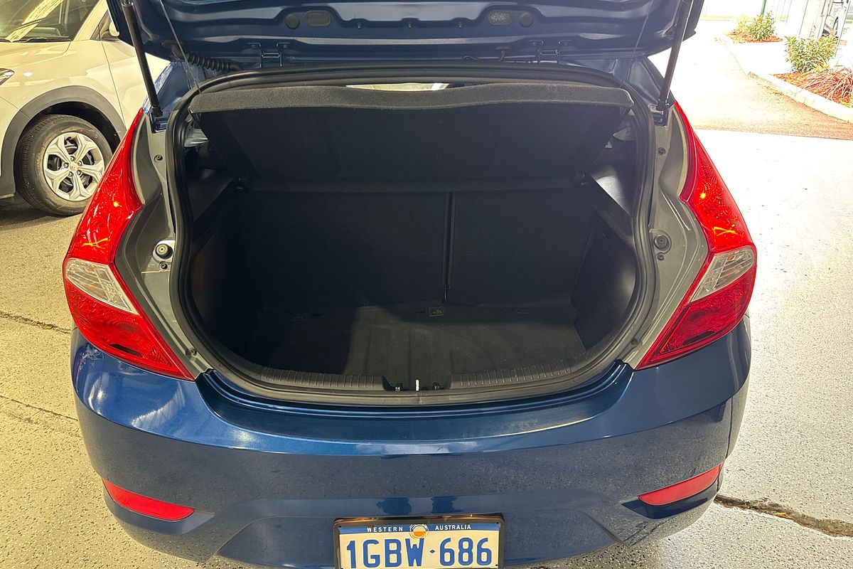 2016 Hyundai Accent Active RB4