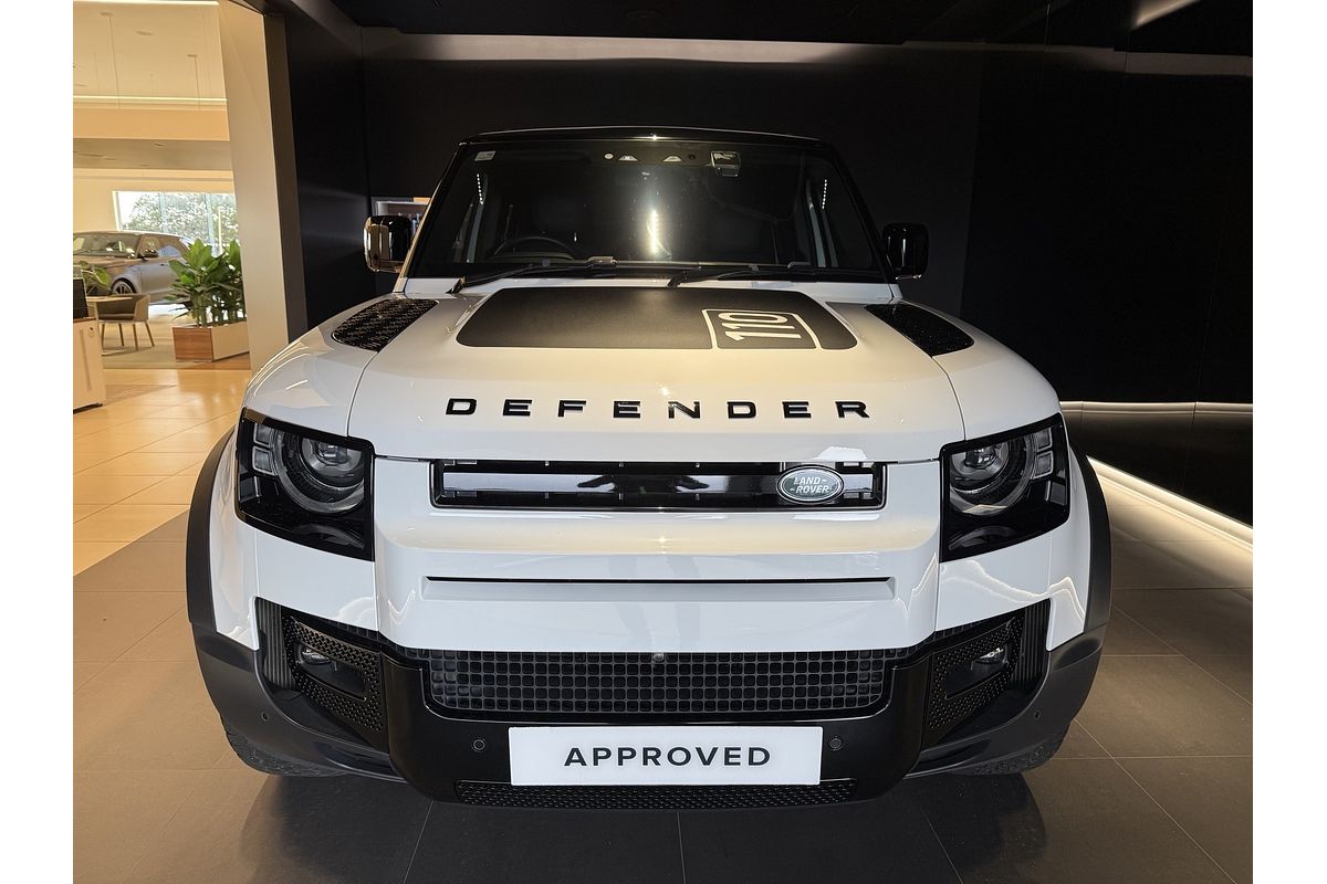 2021 Land Rover Defender 110 D300 HSE L663