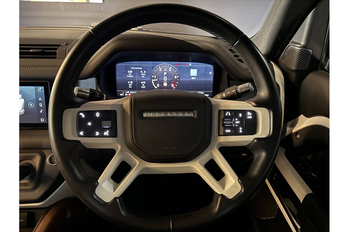 2021 Land Rover Defender 110 D300 HSE L663