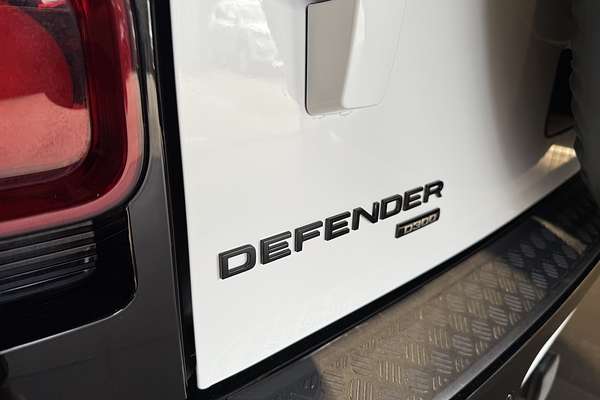 2021 Land Rover Defender 110 D300 HSE L663