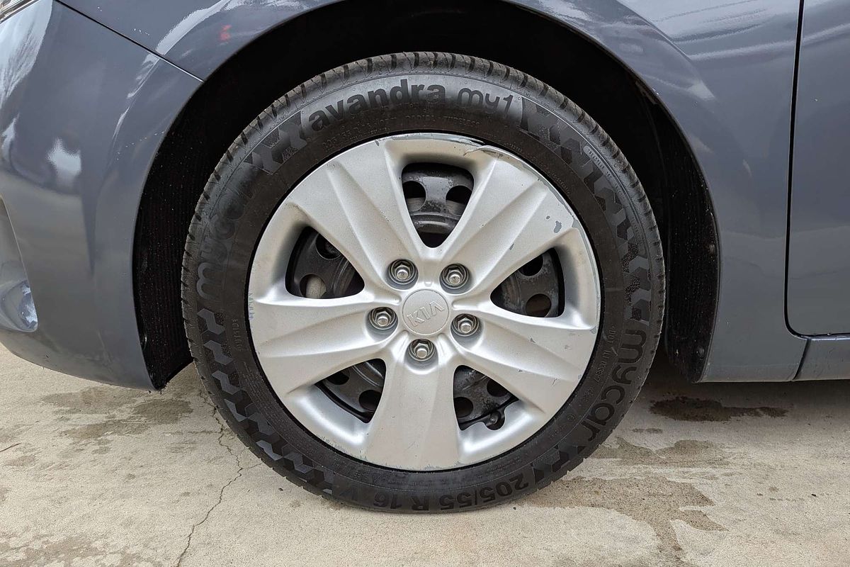 2017 Kia Cerato S YD