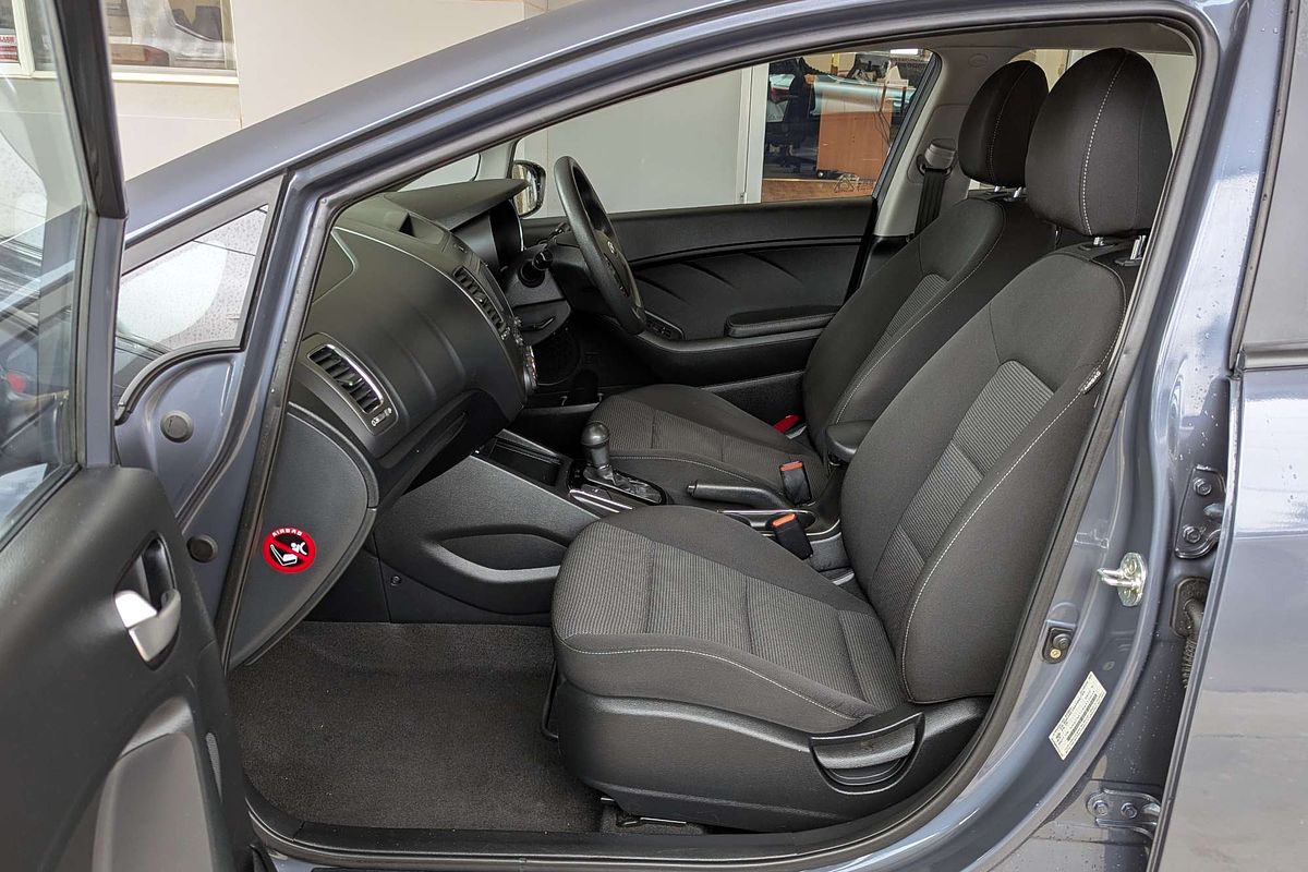 2017 Kia Cerato S YD