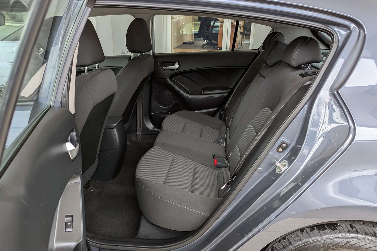 2017 Kia Cerato S YD