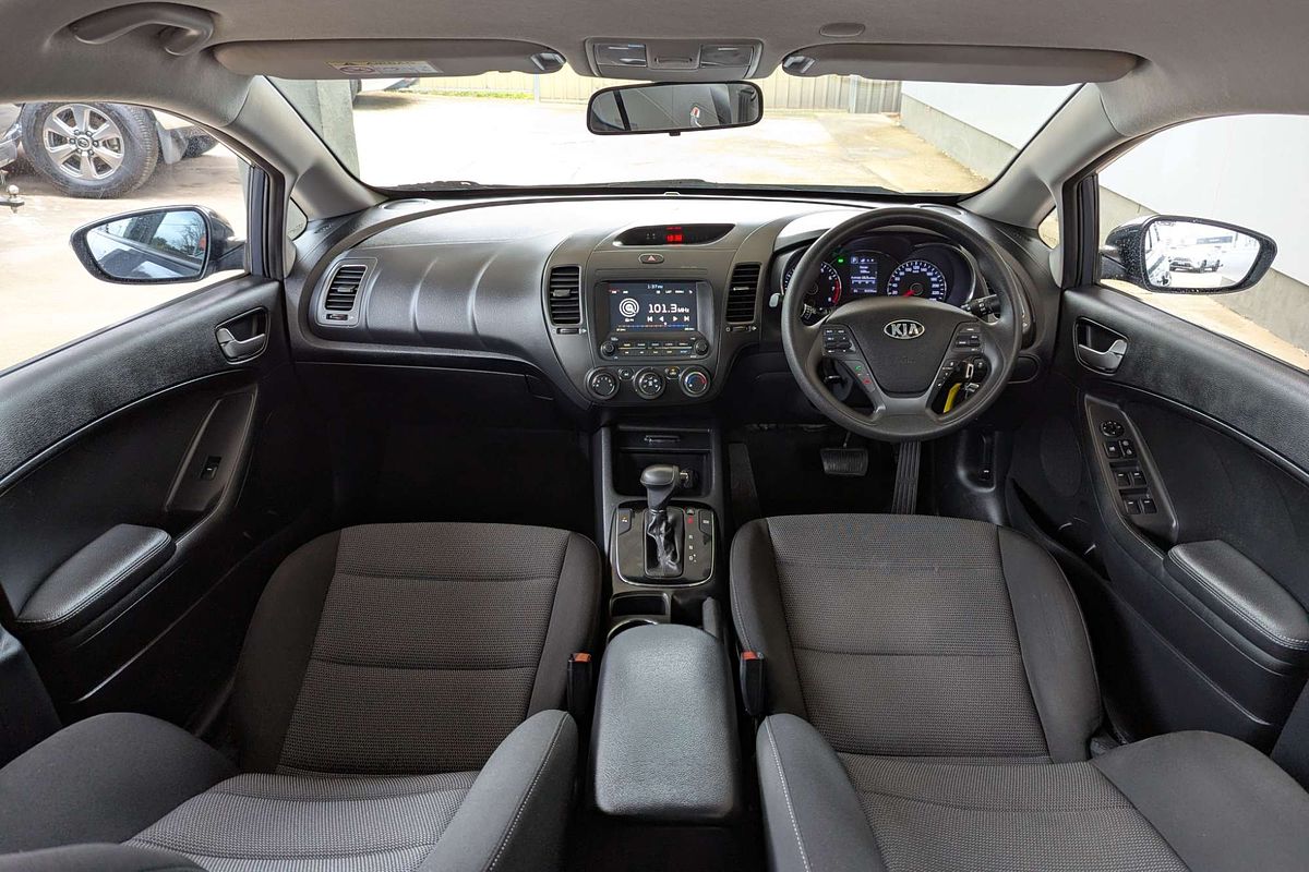 2017 Kia Cerato S YD