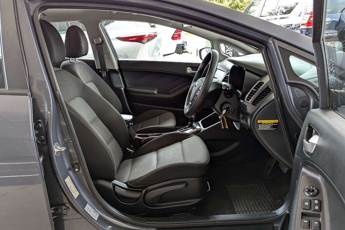 2017 Kia Cerato S YD