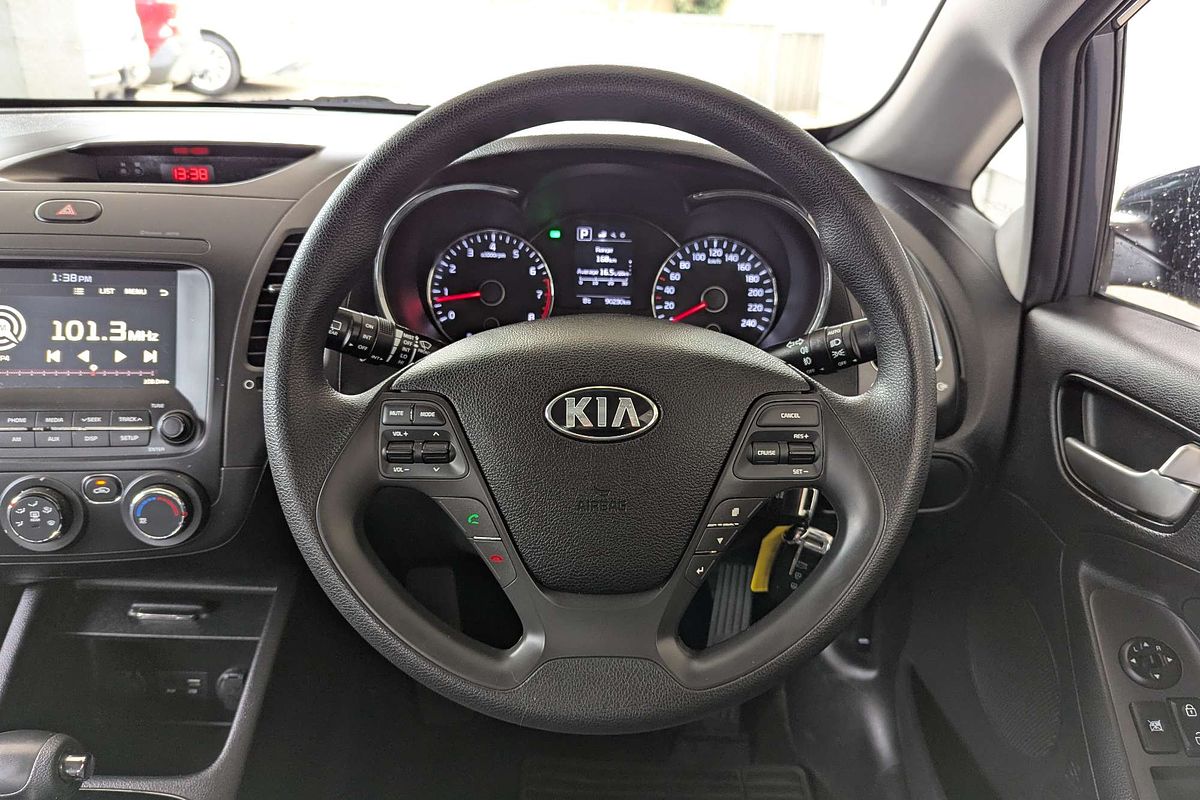 2017 Kia Cerato S YD