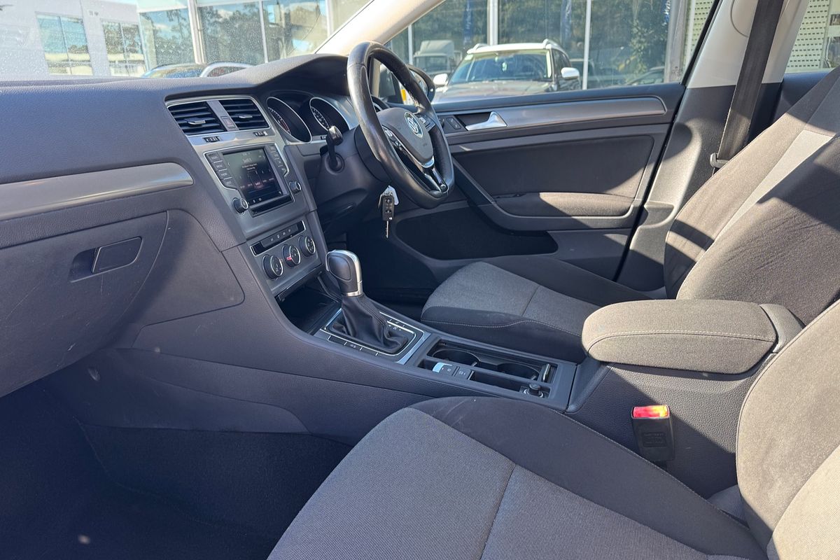 2016 Volkswagen Golf 92TSI Trendline 7