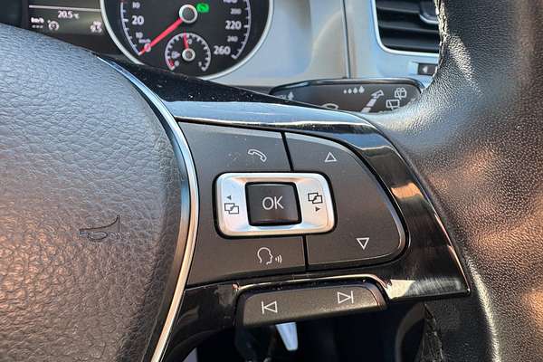 2016 Volkswagen Golf 92TSI Trendline 7