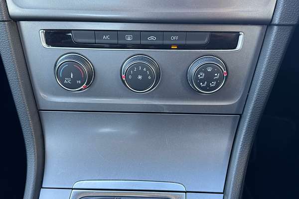 2016 Volkswagen Golf 92TSI Trendline 7