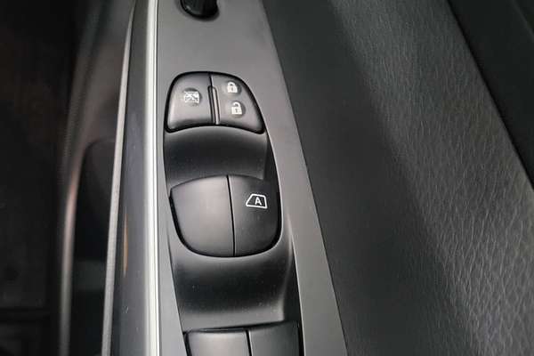 2024 Nissan Navara SL Warrior D23 4X4