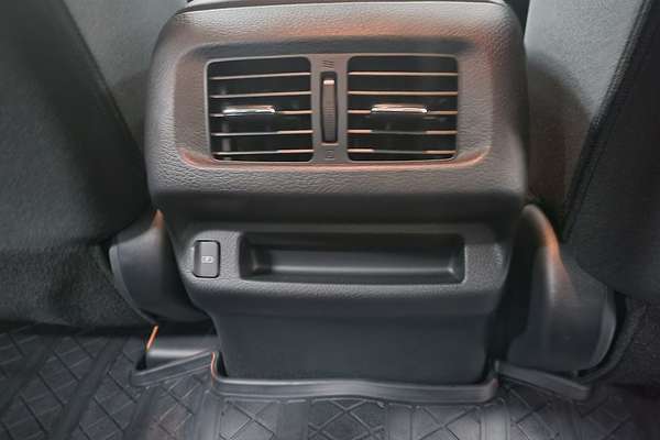 2024 Nissan Navara SL Warrior D23 4X4