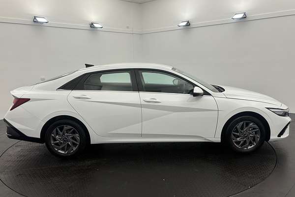 2025 Hyundai i30 Hybrid CN7.V2
