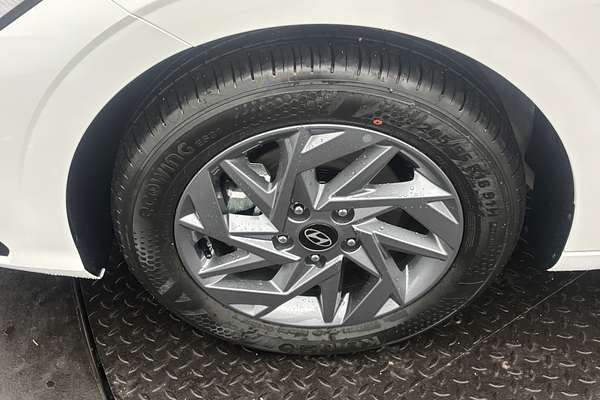 2025 Hyundai i30 Hybrid CN7.V2