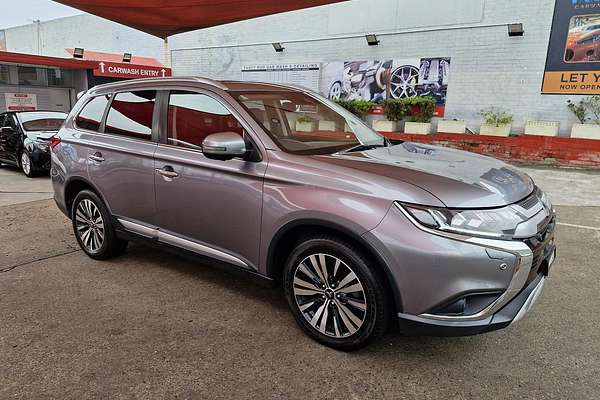 2018 Mitsubishi Outlander Exceed ZL