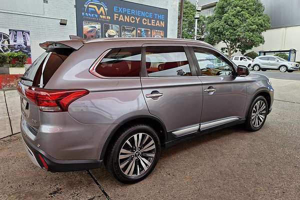 2018 Mitsubishi Outlander Exceed ZL