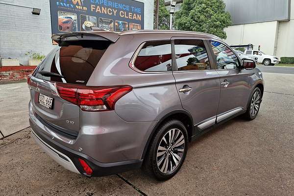 2018 Mitsubishi Outlander Exceed ZL