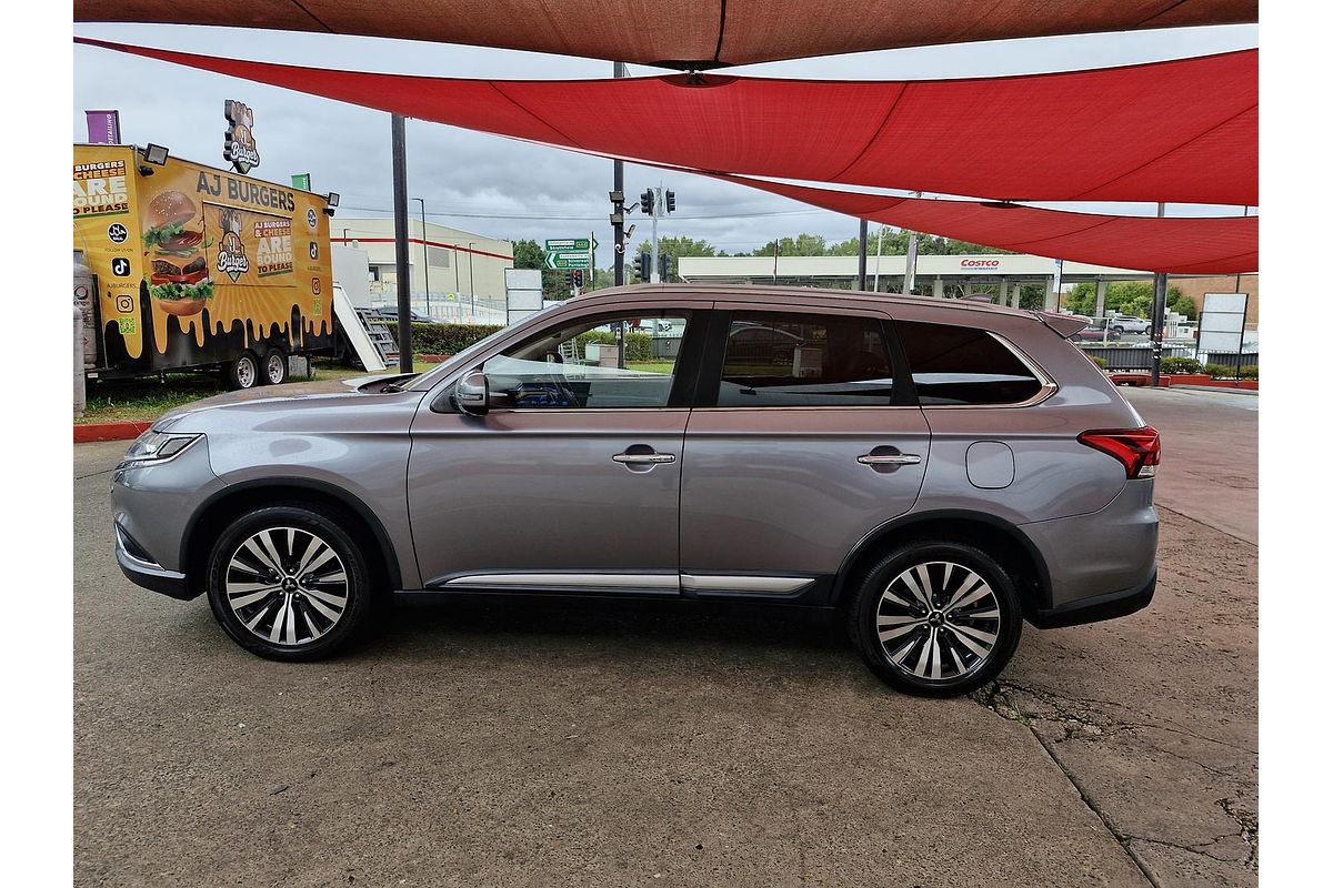 2018 Mitsubishi Outlander Exceed ZL