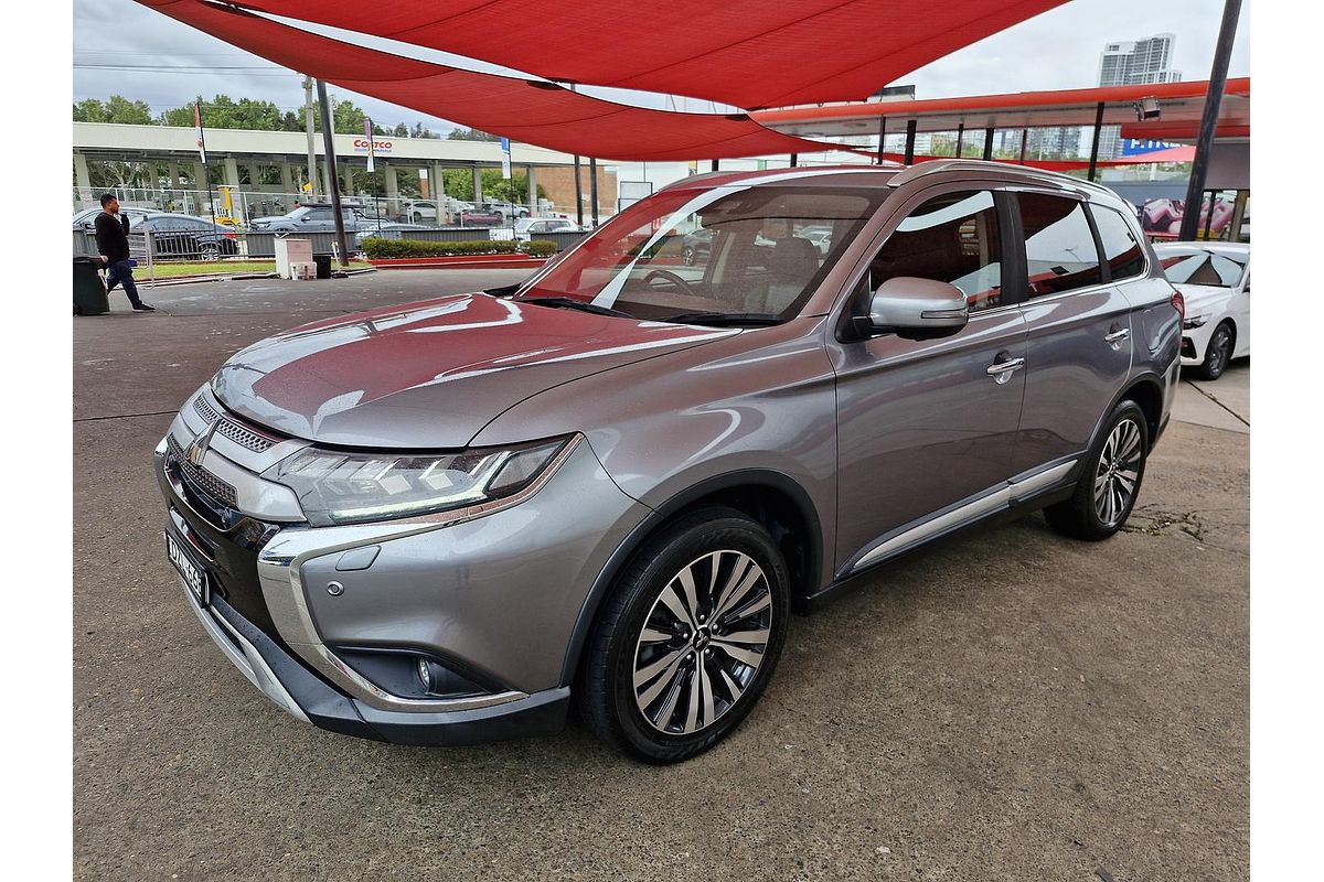 2018 Mitsubishi Outlander Exceed ZL