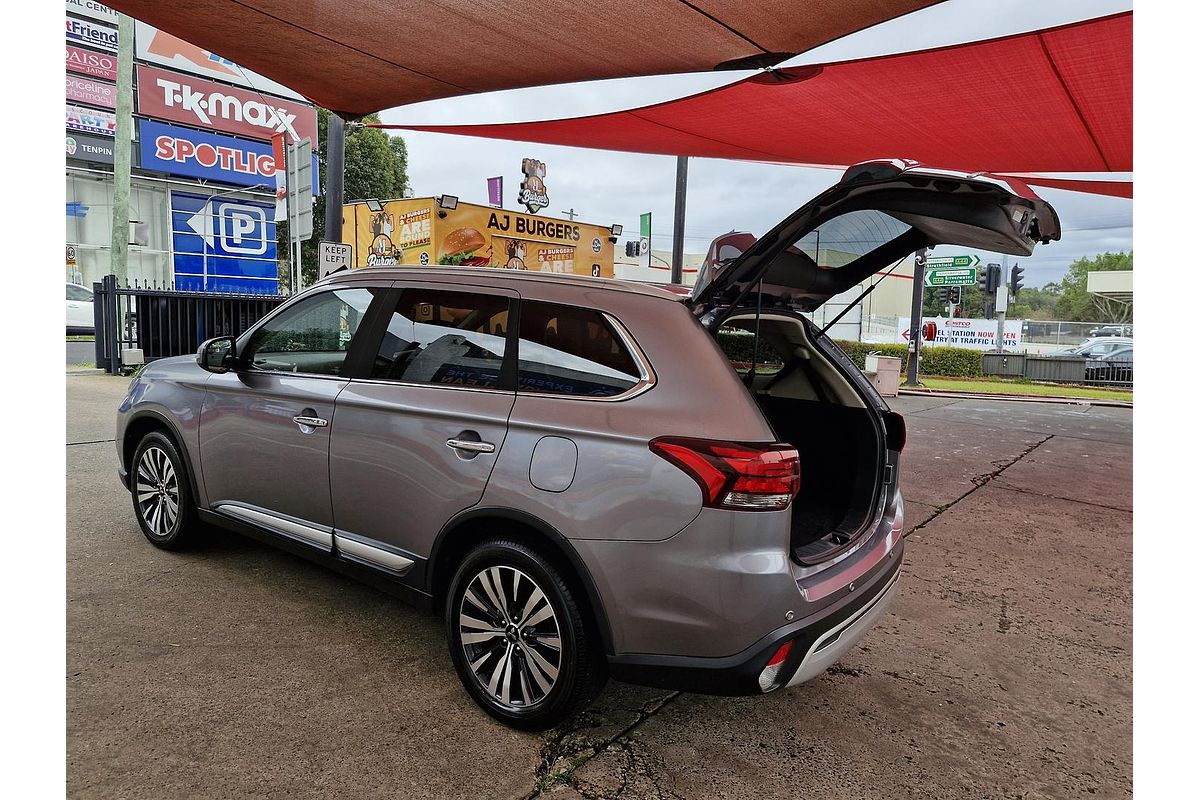 2018 Mitsubishi Outlander Exceed ZL