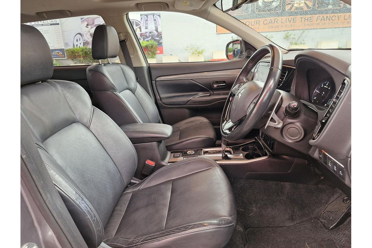 2018 Mitsubishi Outlander Exceed ZL