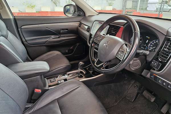 2018 Mitsubishi Outlander Exceed ZL