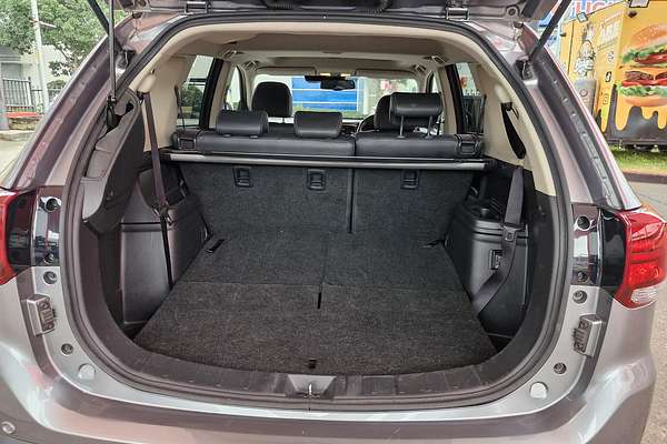 2018 Mitsubishi Outlander Exceed ZL